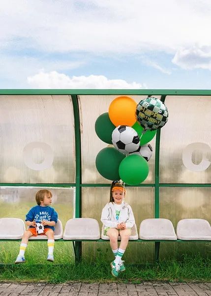 Party Deco Foil Round 45cm (18") Happy Birthday with Soccer Balls